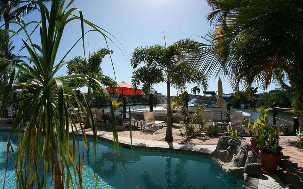 Manatee Bay Inn Fort Myers Beach Extérieur photo