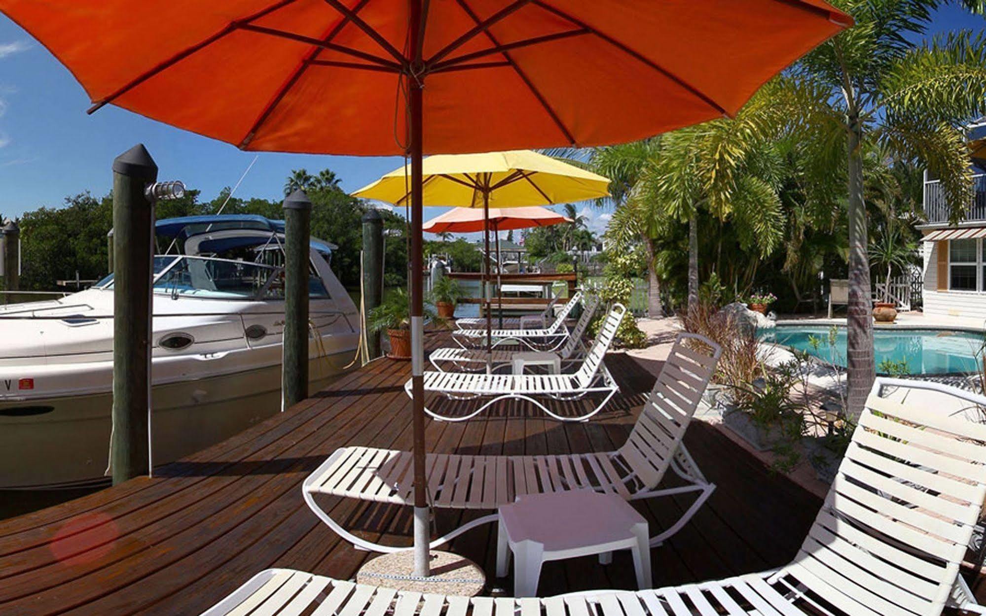 Manatee Bay Inn Fort Myers Beach Extérieur photo