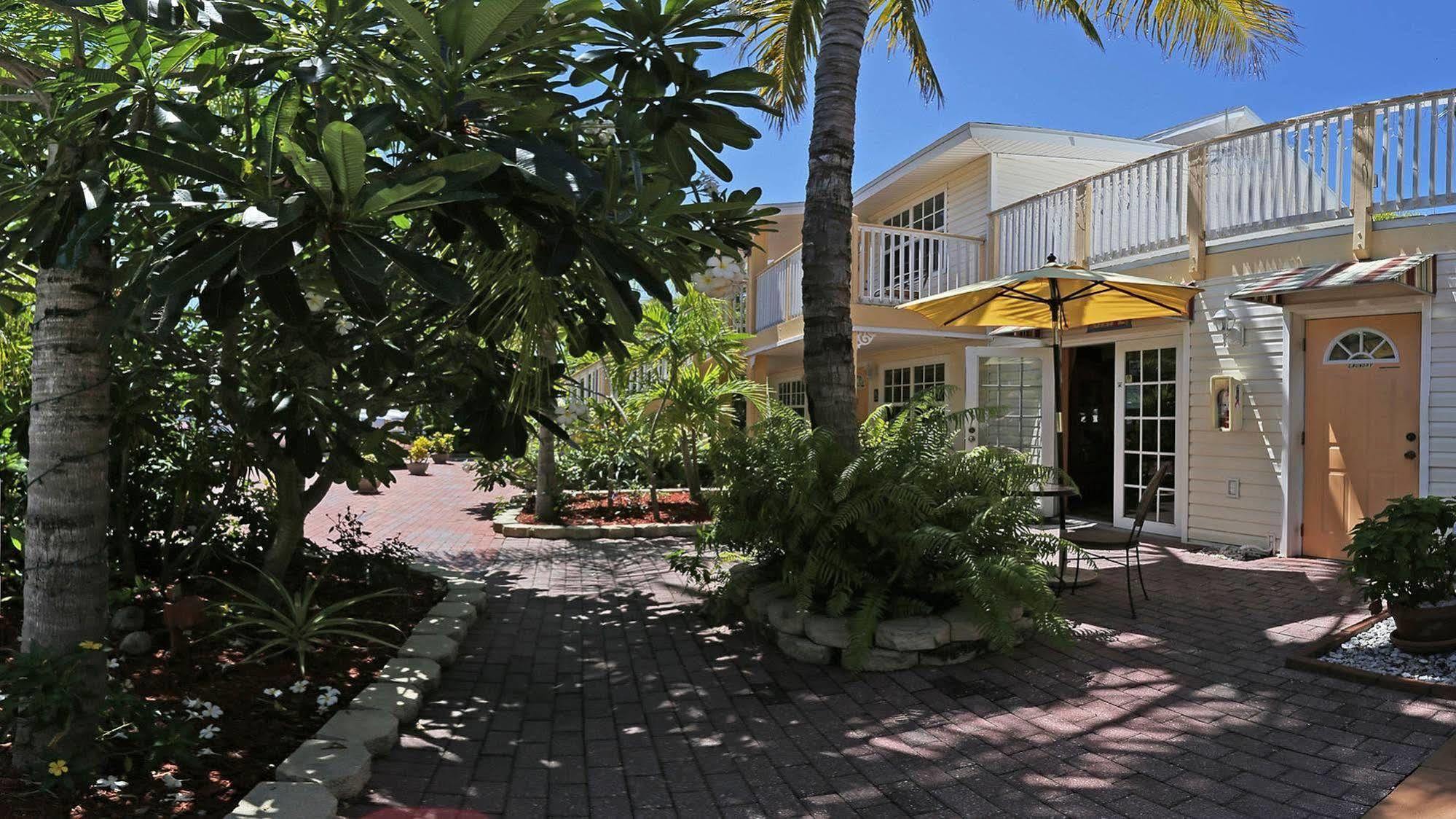 Manatee Bay Inn Fort Myers Beach Extérieur photo