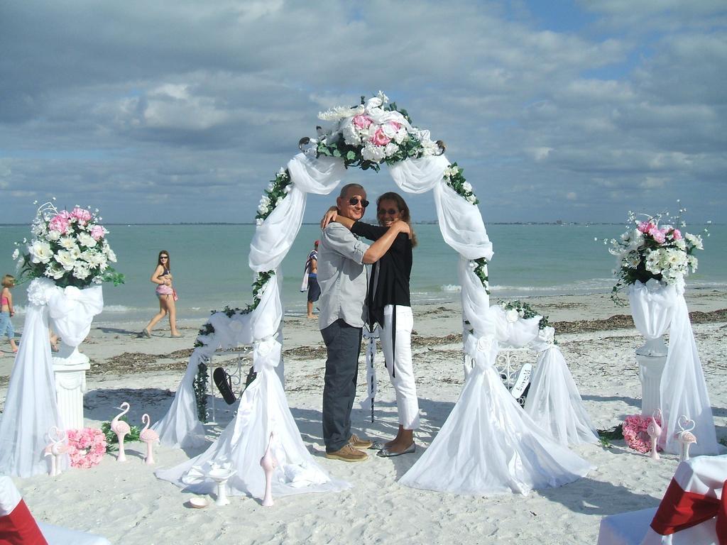 Manatee Bay Inn Fort Myers Beach Extérieur photo